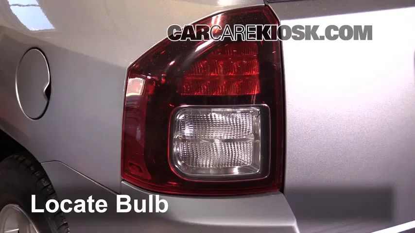 2015 Jeep Compass Sport 2.0L 4 Cyl. Lights Tail Light (replace bulb)